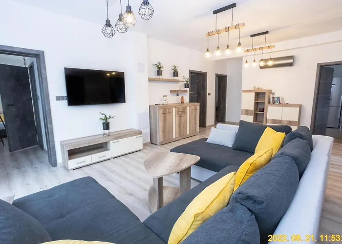 Szentmiklosi Vendeghaz Gyulahaza